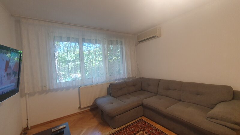 Drumul Taberei, Piata Valea Ialomitei, 1/4,cf1,dec, mobilat,utilat,centrala